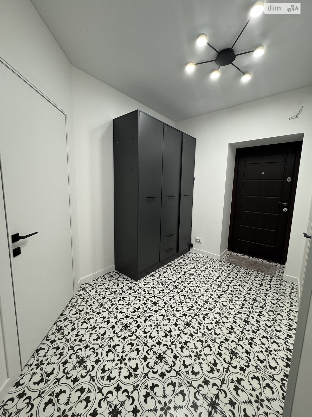 однокомнатная квартира в Буче, район Буча, на ул. Ярослава Мудрого 10/1 в аренду на долгий срок помесячно фото 1