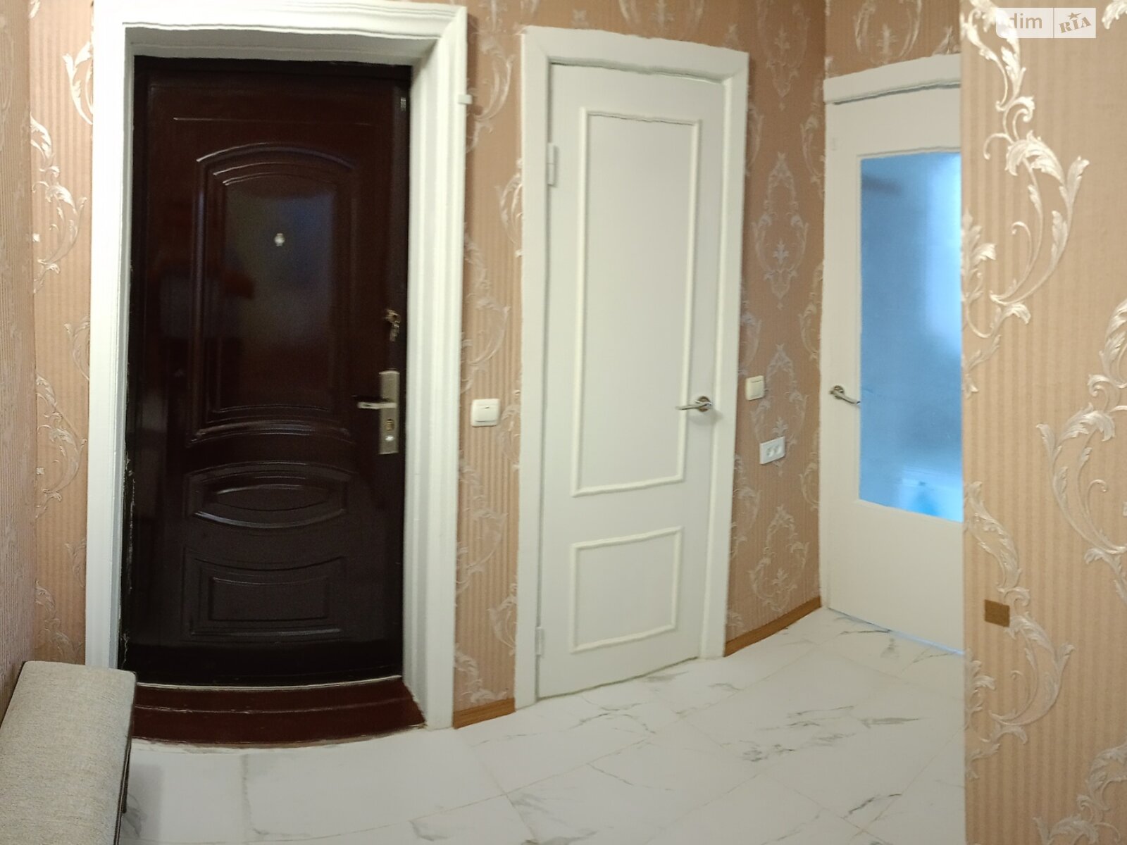 однокімнатна квартира в Бучі, район Буча, на вул. Вокзальна в довготривалу оренду помісячно фото 1