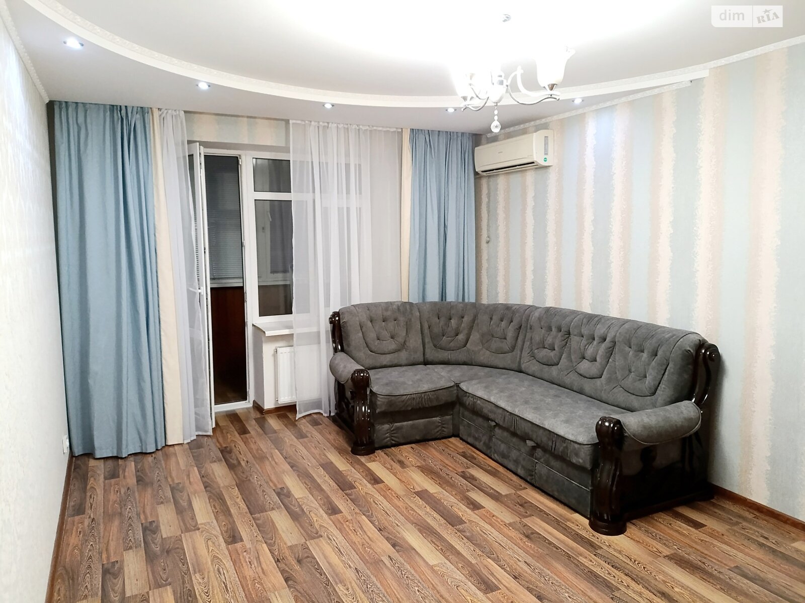 однокімнатна квартира в Бучі, на вул. Центральна 33В в довготривалу оренду помісячно фото 1