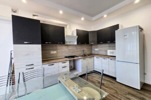 трикімнатна квартира в Чагорі, район Приміська зона, на вул. Гетьмана Мазепи в довготривалу оренду помісячно фото 2 трикімнатна квартира в Чагорі, район Приміська зона, на вул. Гетьмана Мазепи в довготривалу оренду помісячно фото 2