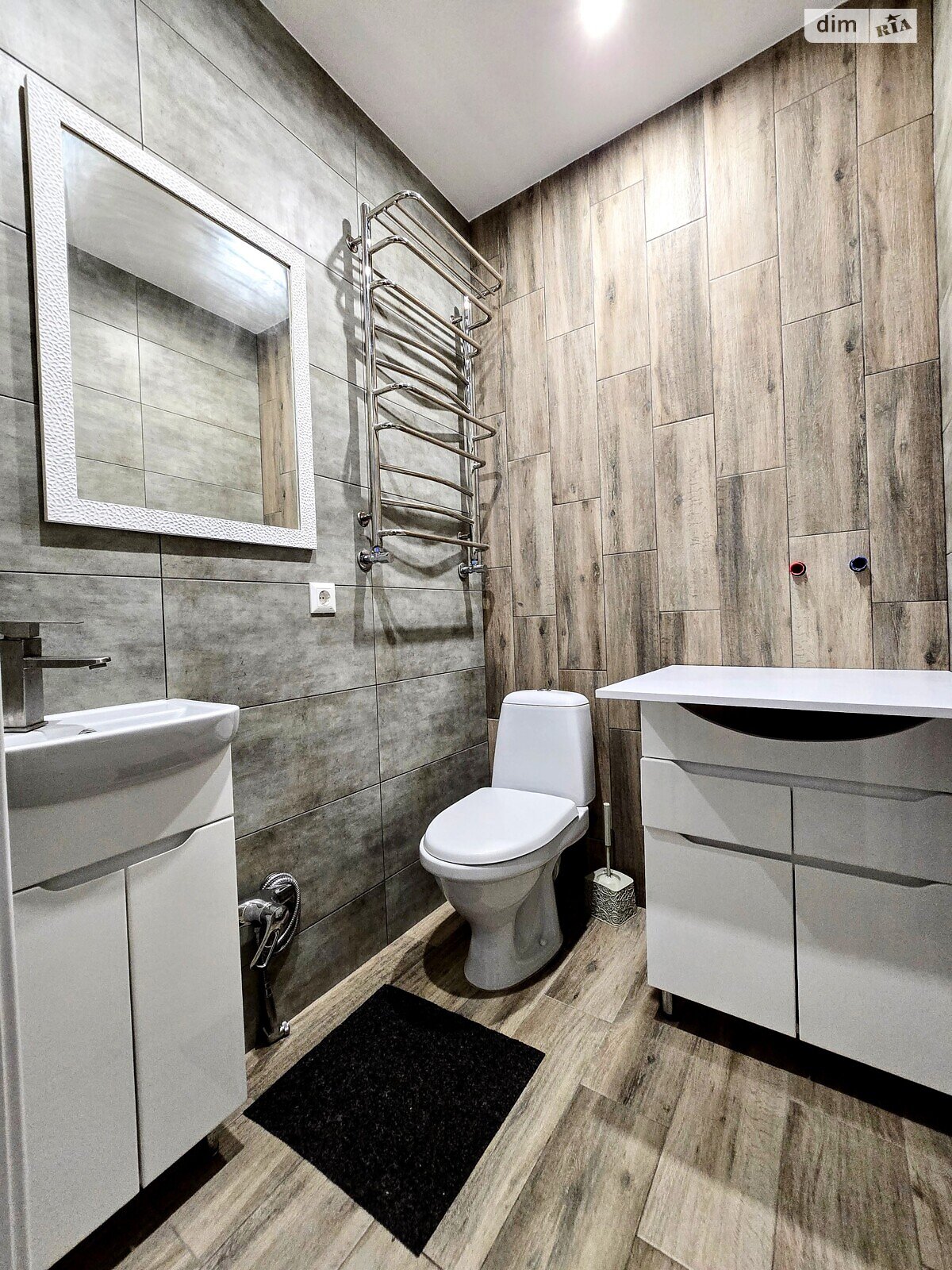 трикімнатна квартира в Чагорі, район Приміська зона, на вул. Гетьмана Мазепи в довготривалу оренду помісячно фото 1 трикімнатна квартира в Чагорі, район Приміська зона, на вул. Гетьмана Мазепи в довготривалу оренду помісячно фото 1