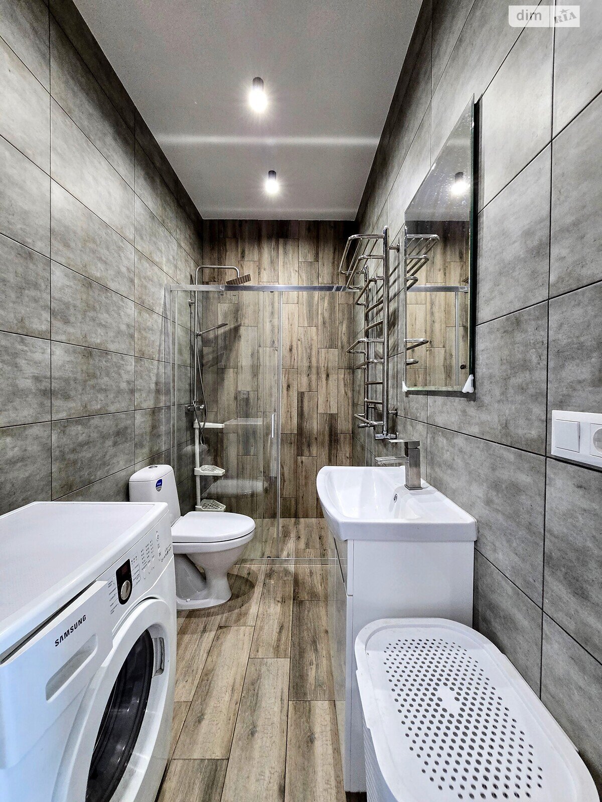 трикімнатна квартира в Чагорі, район Приміська зона, на вул. Гетьмана Мазепи в довготривалу оренду помісячно фото 1 трикімнатна квартира в Чагорі, район Приміська зона, на вул. Гетьмана Мазепи в довготривалу оренду помісячно фото 1