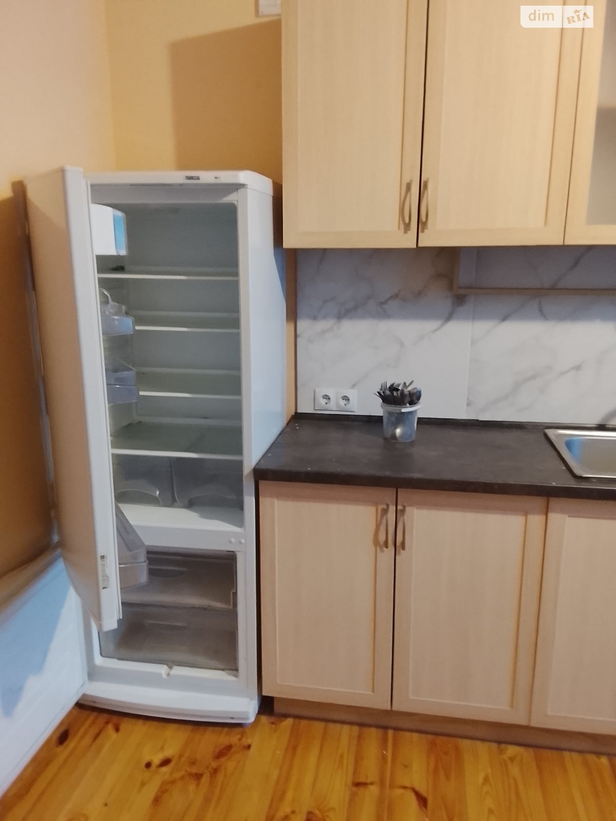 двухкомнатная квартира в Чайках, на 4-я ул. Садовая в аренду на долгий срок помесячно фото 1 двухкомнатная квартира в Чайках, на 4-я ул. Садовая в аренду на долгий срок помесячно фото 1