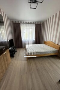 однокомнатная квартира в Чайках, на ул. Украинского Возрождения 3Б в аренду на долгий срок помесячно фото 2