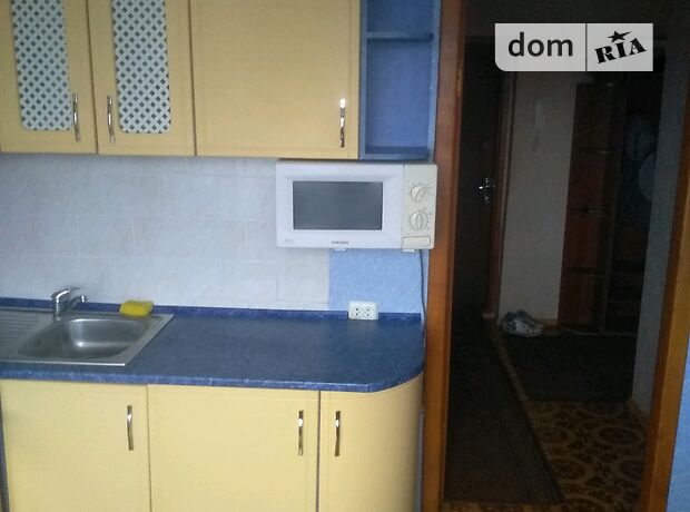 двокімнатна квартира з меблями в Черкасах, район Залізничний вокзал, на вул. Хоменка 3 в довготривалу оренду помісячно фото 1 двокімнатна квартира з меблями в Черкасах, район Залізничний вокзал, на вул. Хоменка 3 в довготривалу оренду помісячно фото 1