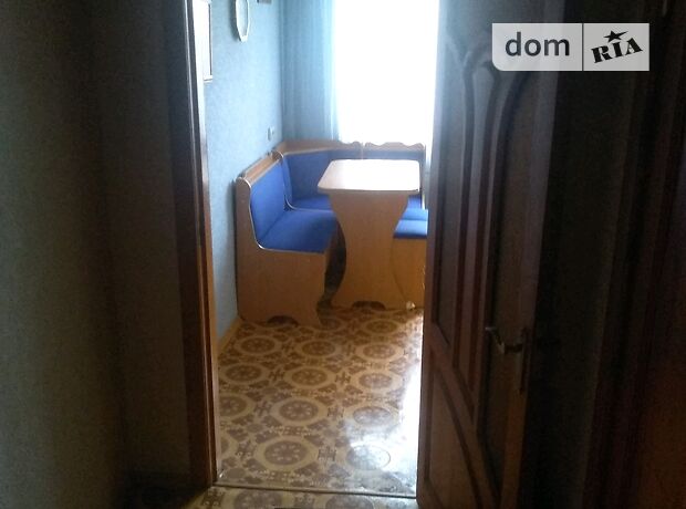 двокімнатна квартира з меблями в Черкасах, район Залізничний вокзал, на вул. Хоменка 3 в довготривалу оренду помісячно фото 1 двокімнатна квартира з меблями в Черкасах, район Залізничний вокзал, на вул. Хоменка 3 в довготривалу оренду помісячно фото 1