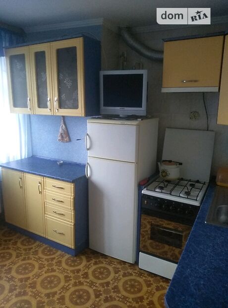 двокімнатна квартира з меблями в Черкасах, район Залізничний вокзал, на вул. Хоменка в довготривалу оренду помісячно фото 1 двокімнатна квартира з меблями в Черкасах, район Залізничний вокзал, на вул. Хоменка в довготривалу оренду помісячно фото 1