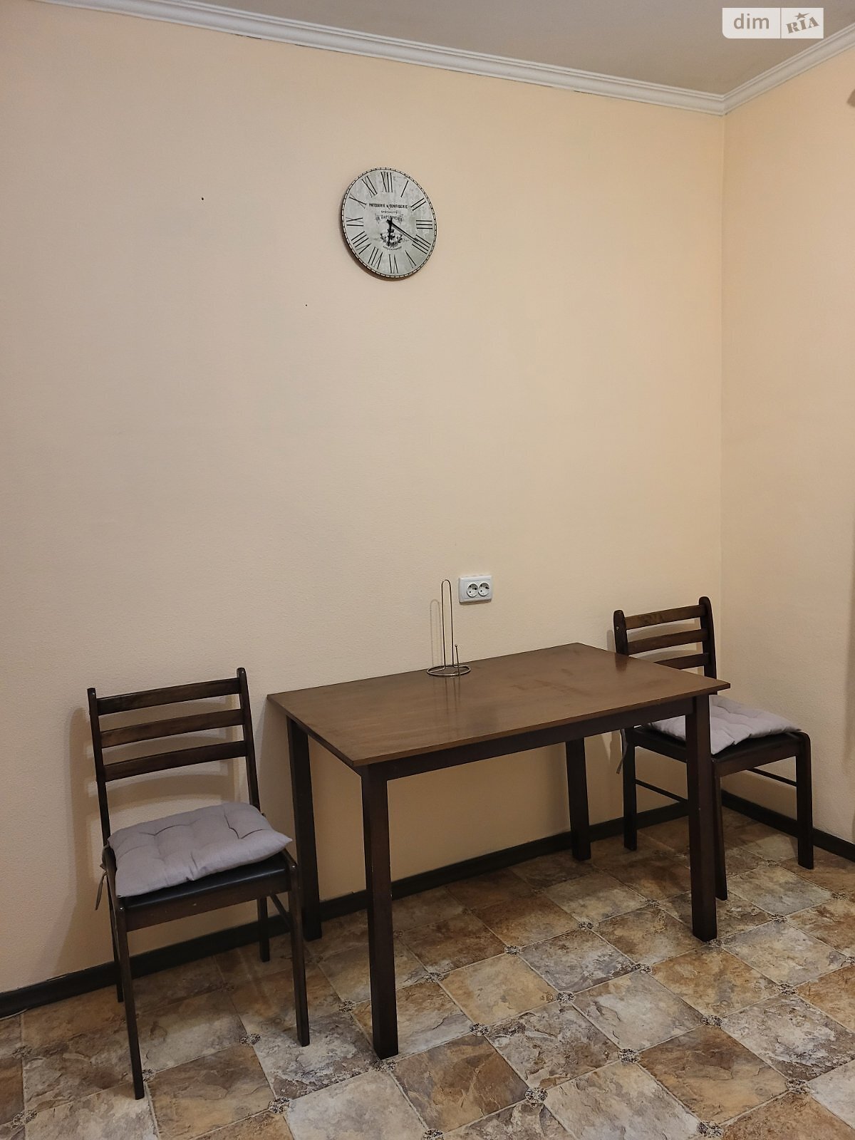 однокомнатная квартира в Черкассах, район Мытница-речпорт, на ул. Припортовая 18 в аренду на долгий срок помесячно фото 1 однокомнатная квартира в Черкассах, район Мытница-речпорт, на ул. Припортовая 18 в аренду на долгий срок помесячно фото 1