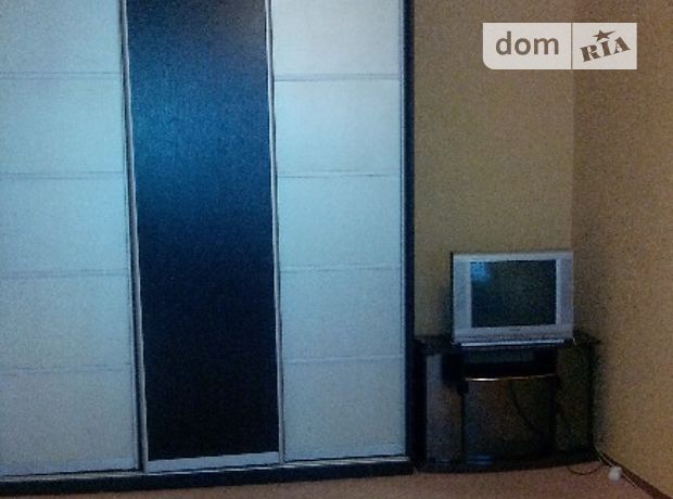 однокомнатная квартира в Черкассах, район Мытница, в аренду на долгий срок помесячно фото 1 однокомнатная квартира в Черкассах, район Мытница, в аренду на долгий срок помесячно фото 1