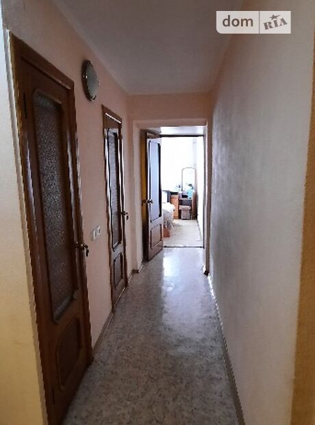 трехкомнатная квартира с мебелью в Черкассах, район Мытница, на ул. Смирнова Сержанта в аренду на долгий срок помесячно фото 1 трехкомнатная квартира с мебелью в Черкассах, район Мытница, на ул. Смирнова Сержанта в аренду на долгий срок помесячно фото 1