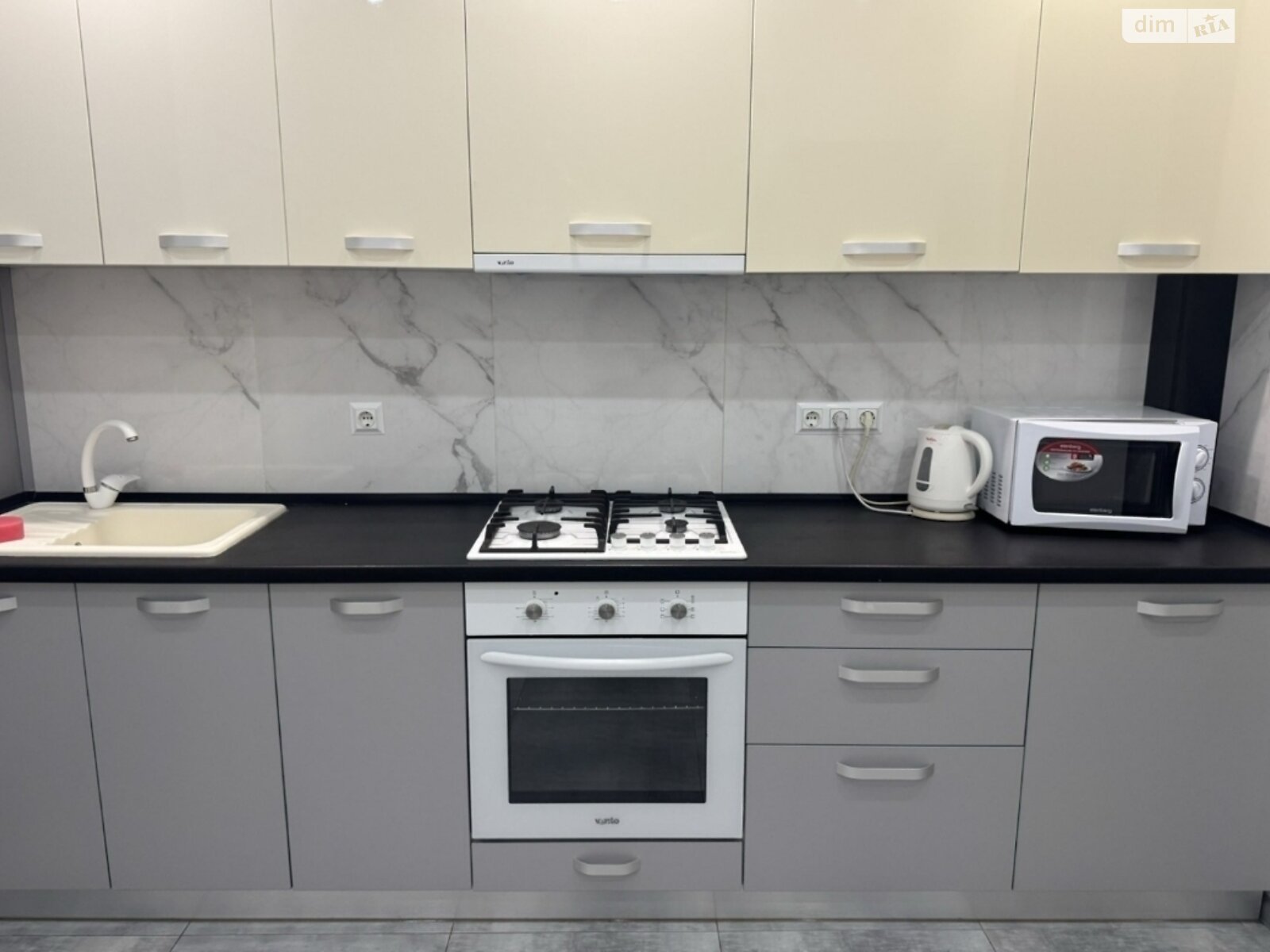 двухкомнатная квартира в Черкассах, район Приднепровский, на ул. Героев Днепра 89 в аренду на долгий срок помесячно фото 1