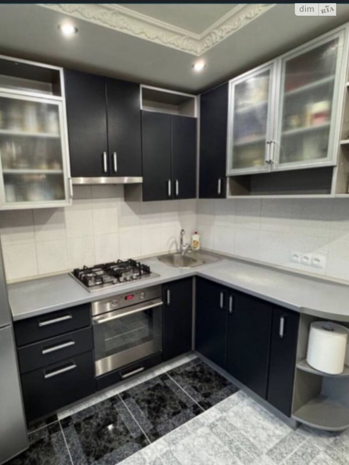 двухкомнатная квартира с ремонтом в Черкассах, район Приднепровский, на ул. Гоголя в аренду на долгий срок помесячно фото 1