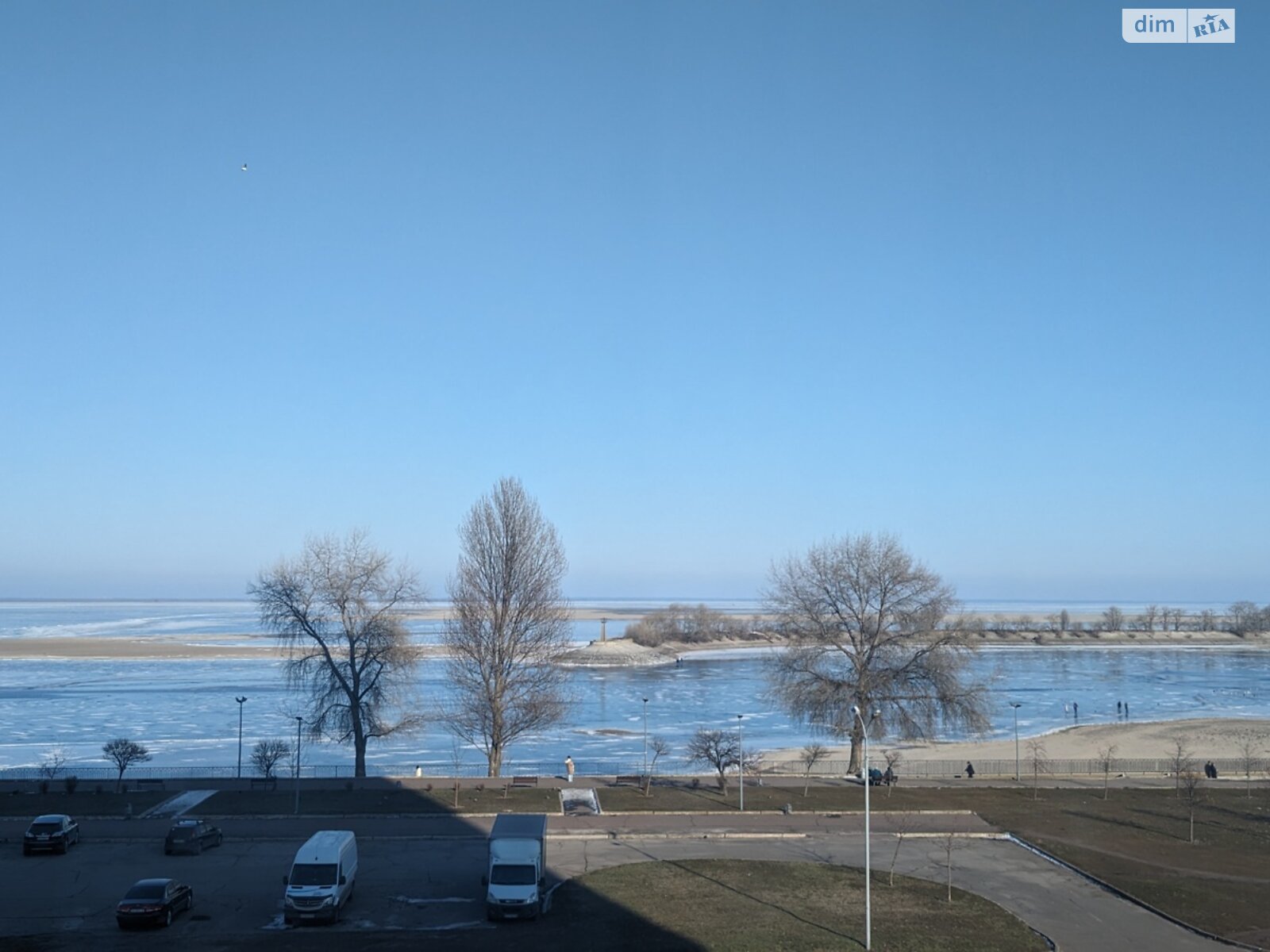 однокімнатна квартира в Черкасах, район Придніпровський, на вул. Козацька 9 в довготривалу оренду помісячно фото 1 однокімнатна квартира в Черкасах, район Придніпровський, на вул. Козацька 9 в довготривалу оренду помісячно фото 1