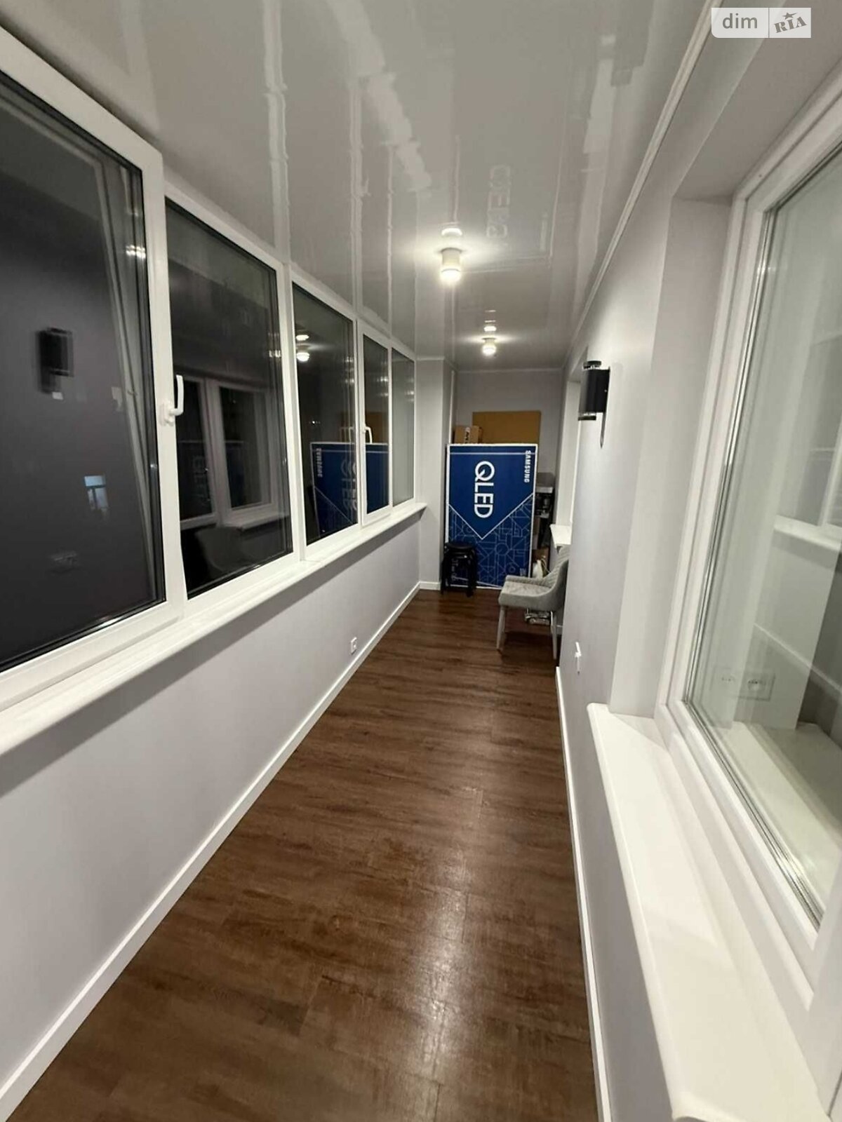 трехкомнатная квартира в Черкассах, район Приднепровский, на ул. Казацкая 1/2 в аренду на долгий срок помесячно фото 1