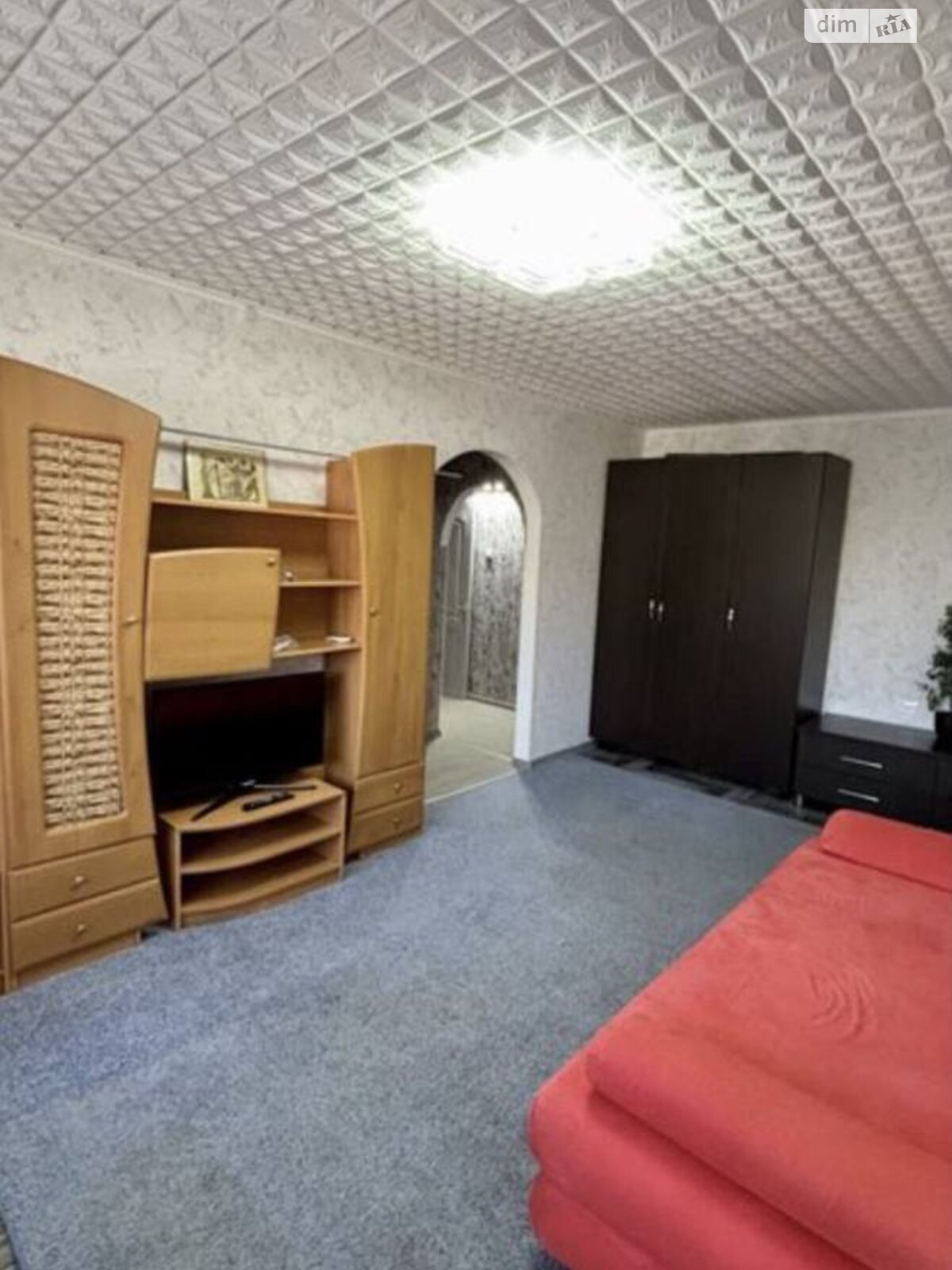 однокімнатна квартира в Черкасах, район Придніпровський, на вул. Припортова в довготривалу оренду помісячно фото 1
