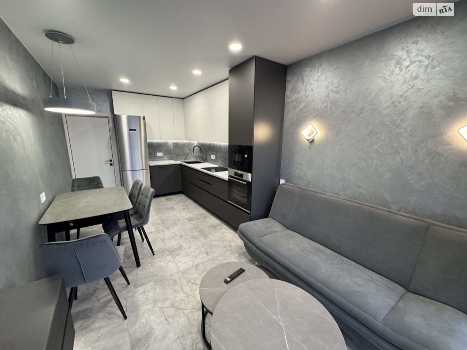 двокімнатна квартира в Черкасах, район Придніпровський, на вул. Припортова в довготривалу оренду помісячно фото 1