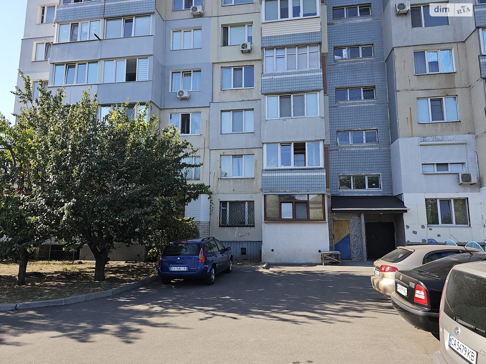 однокомнатная квартира в Черкассах, район Приднепровский, на ул. Рождественская 115, кв. 38 в аренду на долгий срок помесячно фото 1 однокомнатная квартира в Черкассах, район Приднепровский, на ул. Рождественская 115, кв. 38 в аренду на долгий срок помесячно фото 1