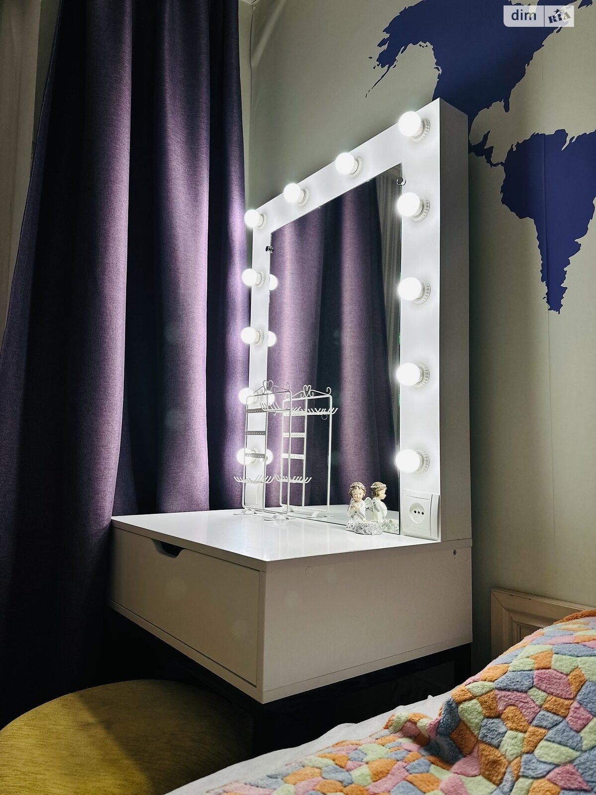 трехкомнатная квартира в Черкассах, район Приднепровский, на ул. Вячеслава Черновола в аренду на долгий срок помесячно фото 1 трехкомнатная квартира в Черкассах, район Приднепровский, на ул. Вячеслава Черновола в аренду на долгий срок помесячно фото 1