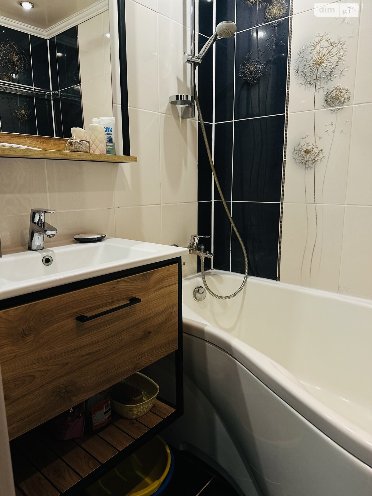 трехкомнатная квартира в Черкассах, район Приднепровский, на ул. Вячеслава Черновола в аренду на долгий срок помесячно фото 1 трехкомнатная квартира в Черкассах, район Приднепровский, на ул. Вячеслава Черновола в аренду на долгий срок помесячно фото 1