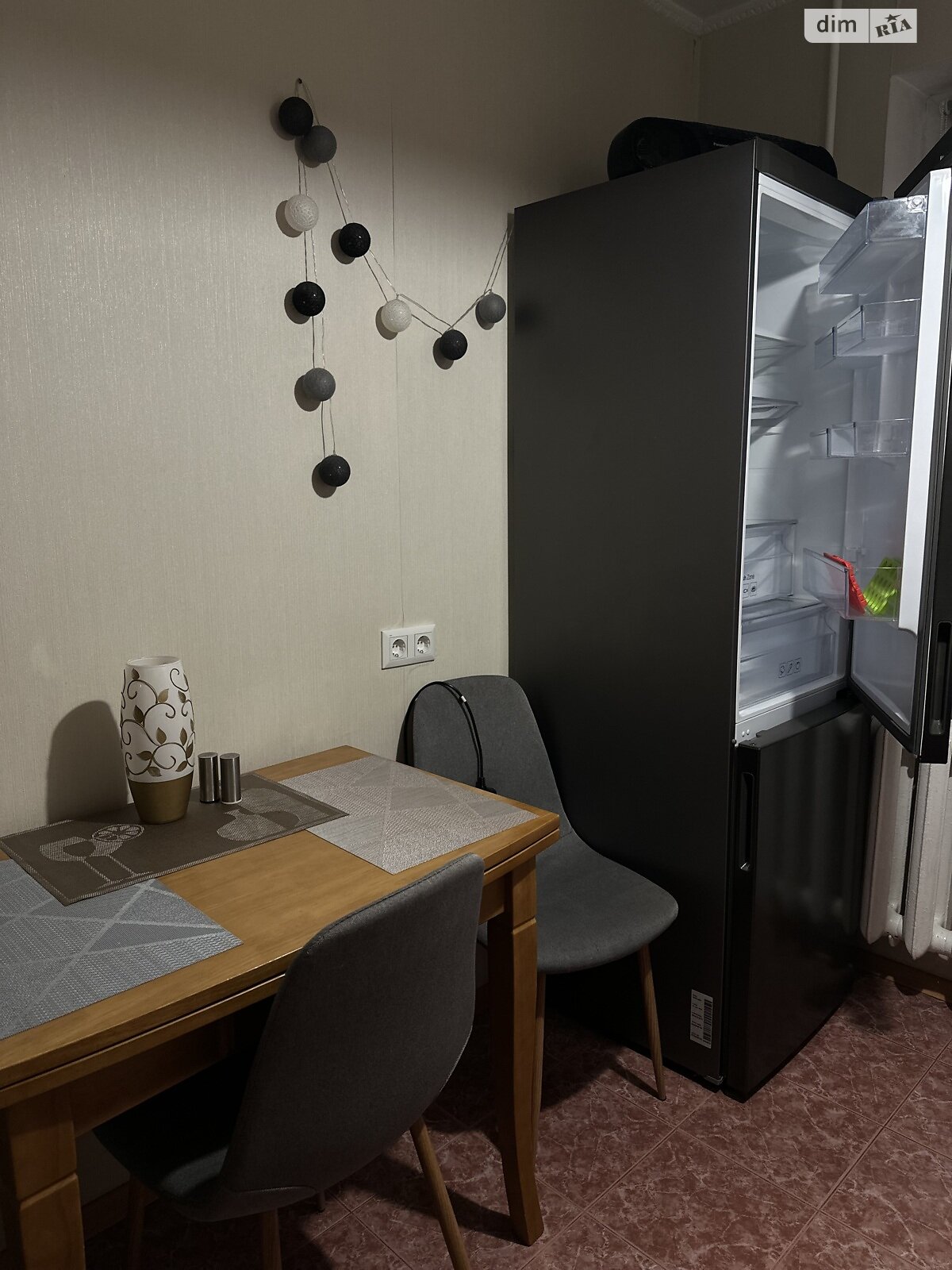 трехкомнатная квартира в Черкассах, район Приднепровский, на ул. Вячеслава Черновола в аренду на долгий срок помесячно фото 1 трехкомнатная квартира в Черкассах, район Приднепровский, на ул. Вячеслава Черновола в аренду на долгий срок помесячно фото 1