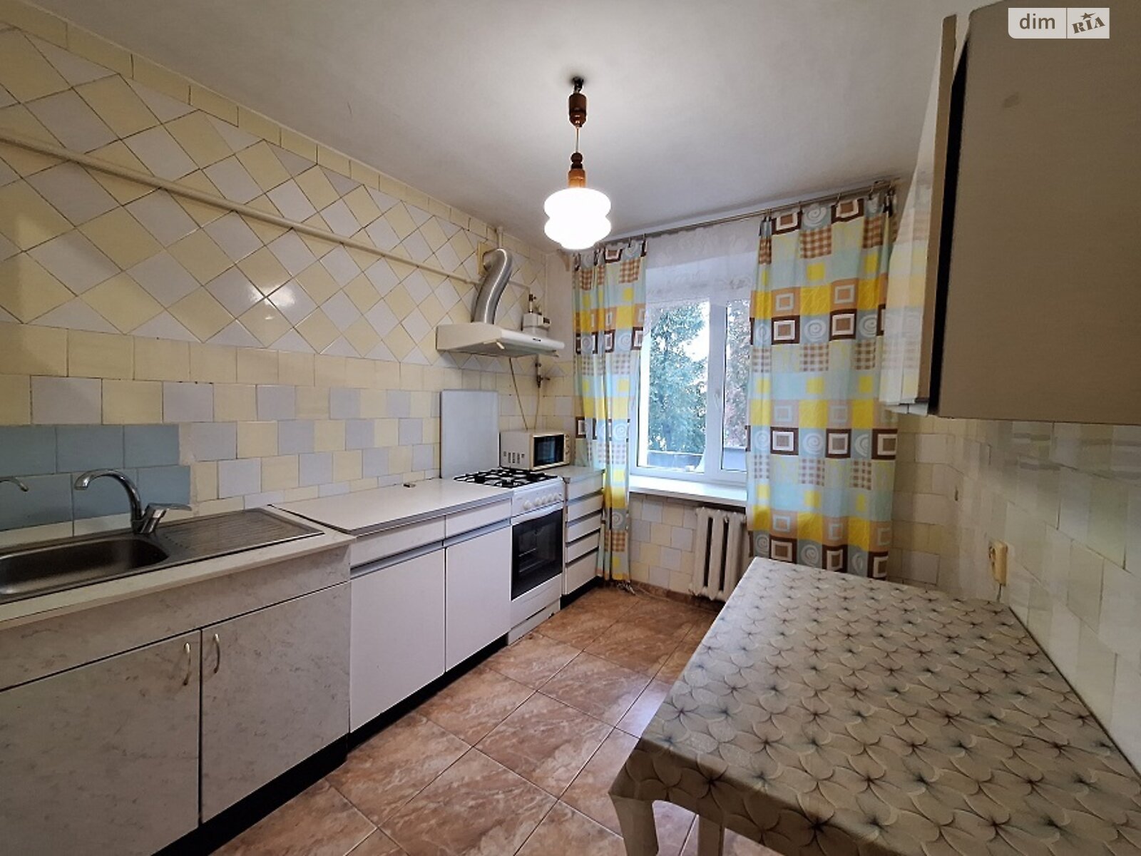 двухкомнатная квартира в Черкассах, район Седова, на бул. Шевченко 398 в аренду на долгий срок помесячно фото 1 двухкомнатная квартира в Черкассах, район Седова, на бул. Шевченко 398 в аренду на долгий срок помесячно фото 1