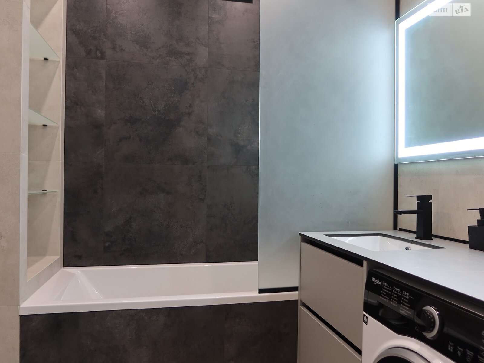 однокімнатна квартира в Черкасах, район Соснівка, на вул. Святителя-хірурга Луки 4/3 в довготривалу оренду помісячно фото 1