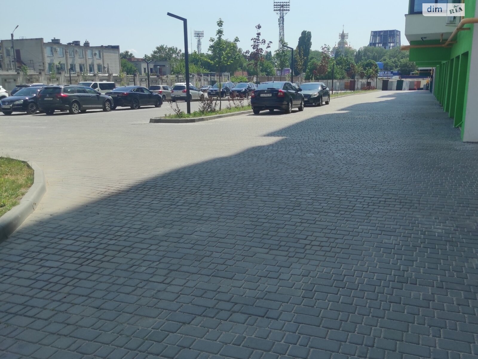 трехкомнатная квартира в Черкассах, район Сосновский, на ул. Байды-Вишневецкого 101/1 в аренду на долгий срок помесячно фото 1 трехкомнатная квартира в Черкассах, район Сосновский, на ул. Байды-Вишневецкого 101/1 в аренду на долгий срок помесячно фото 1