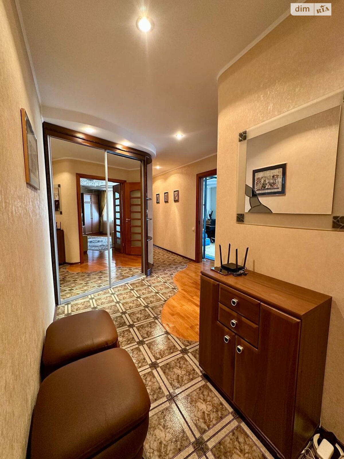 двухкомнатная квартира в Черкассах, район Сосновский, на ул. Байды-Вишневецкого 95 в аренду на долгий срок помесячно фото 1 двухкомнатная квартира в Черкассах, район Сосновский, на ул. Байды-Вишневецкого 95 в аренду на долгий срок помесячно фото 1