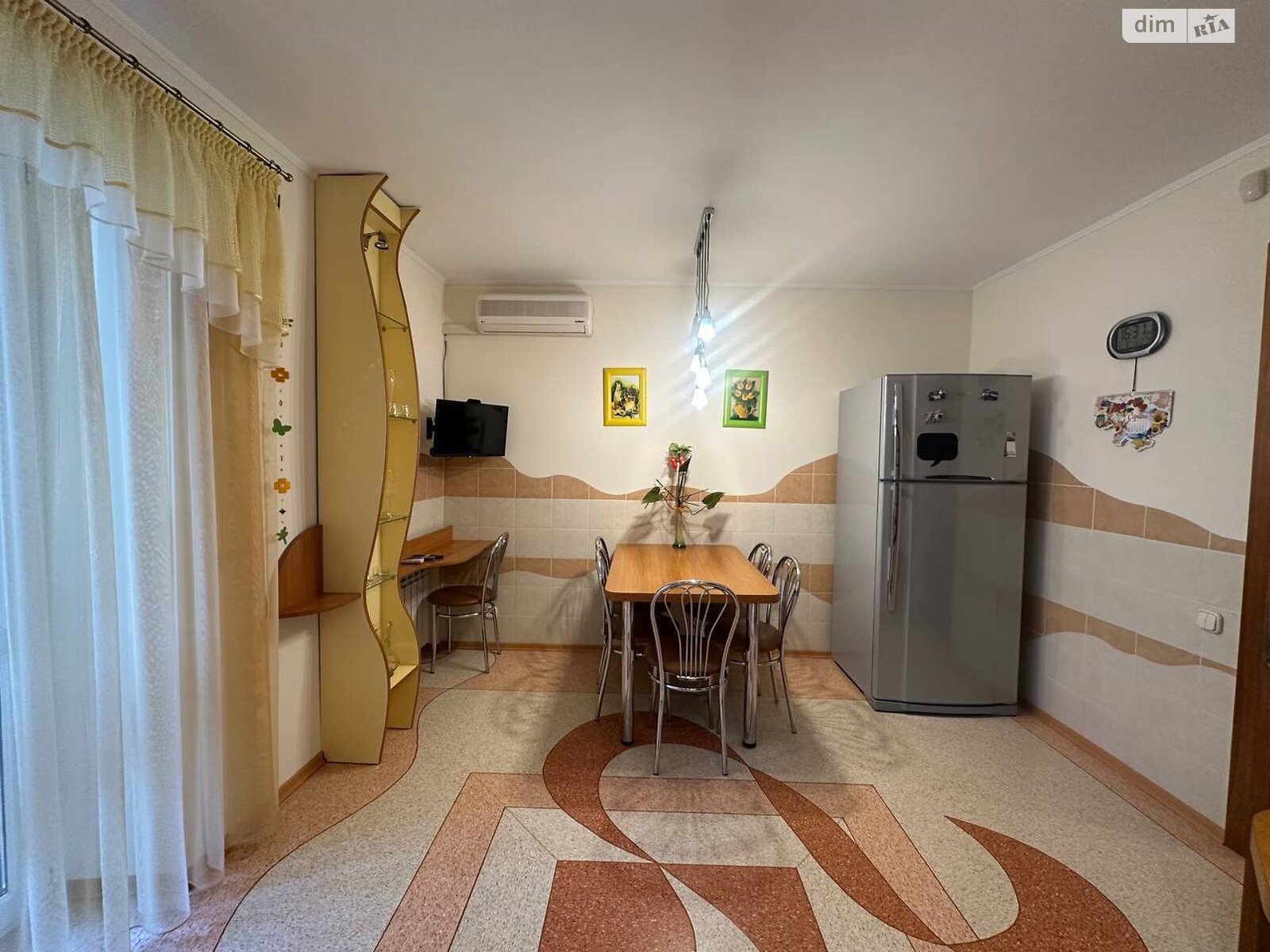 двухкомнатная квартира в Черкассах, район Сосновский, на ул. Байды-Вишневецкого 95 в аренду на долгий срок помесячно фото 1 двухкомнатная квартира в Черкассах, район Сосновский, на ул. Байды-Вишневецкого 95 в аренду на долгий срок помесячно фото 1