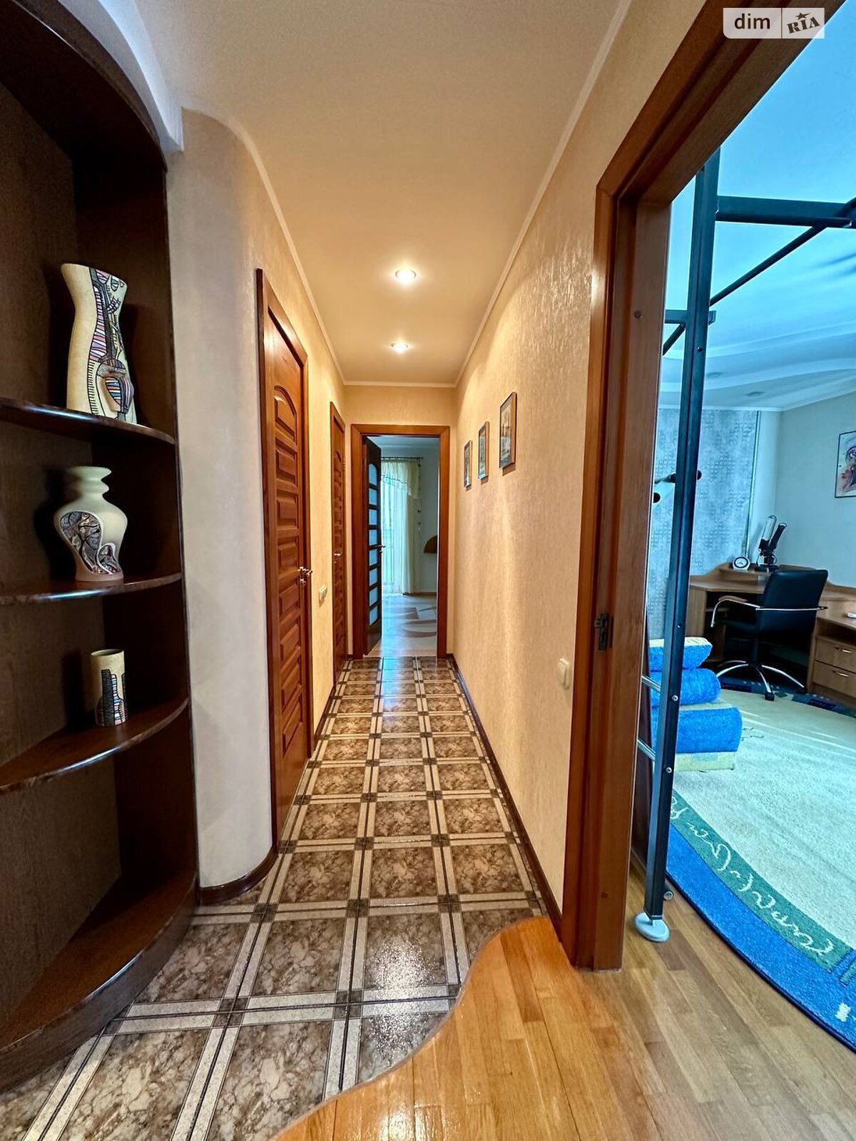 двухкомнатная квартира в Черкассах, район Сосновский, на ул. Байды-Вишневецкого 95 в аренду на долгий срок помесячно фото 1 двухкомнатная квартира в Черкассах, район Сосновский, на ул. Байды-Вишневецкого 95 в аренду на долгий срок помесячно фото 1