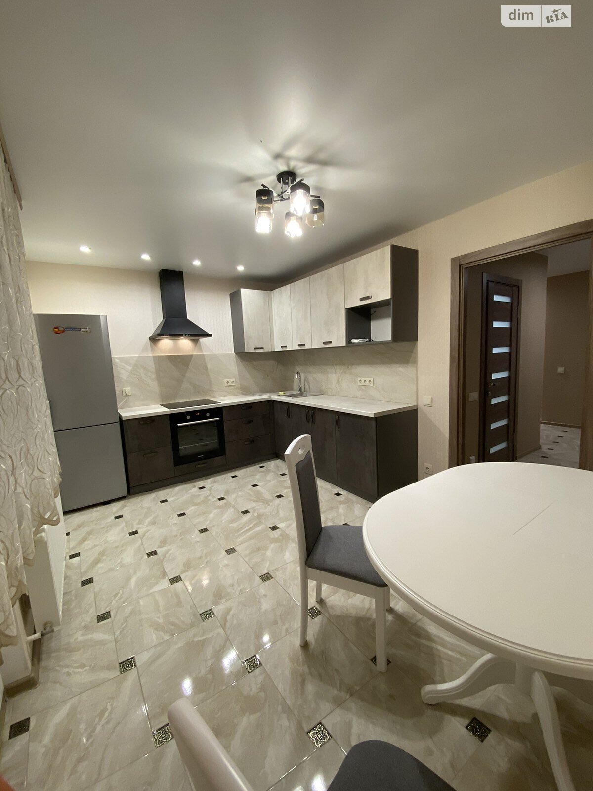 однокомнатная квартира в Черкассах, район Сосновский, на ул. Байды-Вишневецкого в аренду на долгий срок помесячно фото 1 однокомнатная квартира в Черкассах, район Сосновский, на ул. Байды-Вишневецкого в аренду на долгий срок помесячно фото 1