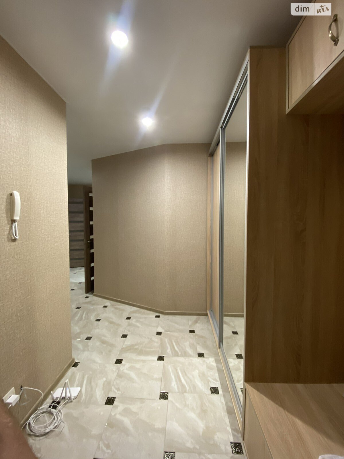 однокомнатная квартира в Черкассах, район Сосновский, на ул. Байды-Вишневецкого в аренду на долгий срок помесячно фото 1 однокомнатная квартира в Черкассах, район Сосновский, на ул. Байды-Вишневецкого в аренду на долгий срок помесячно фото 1