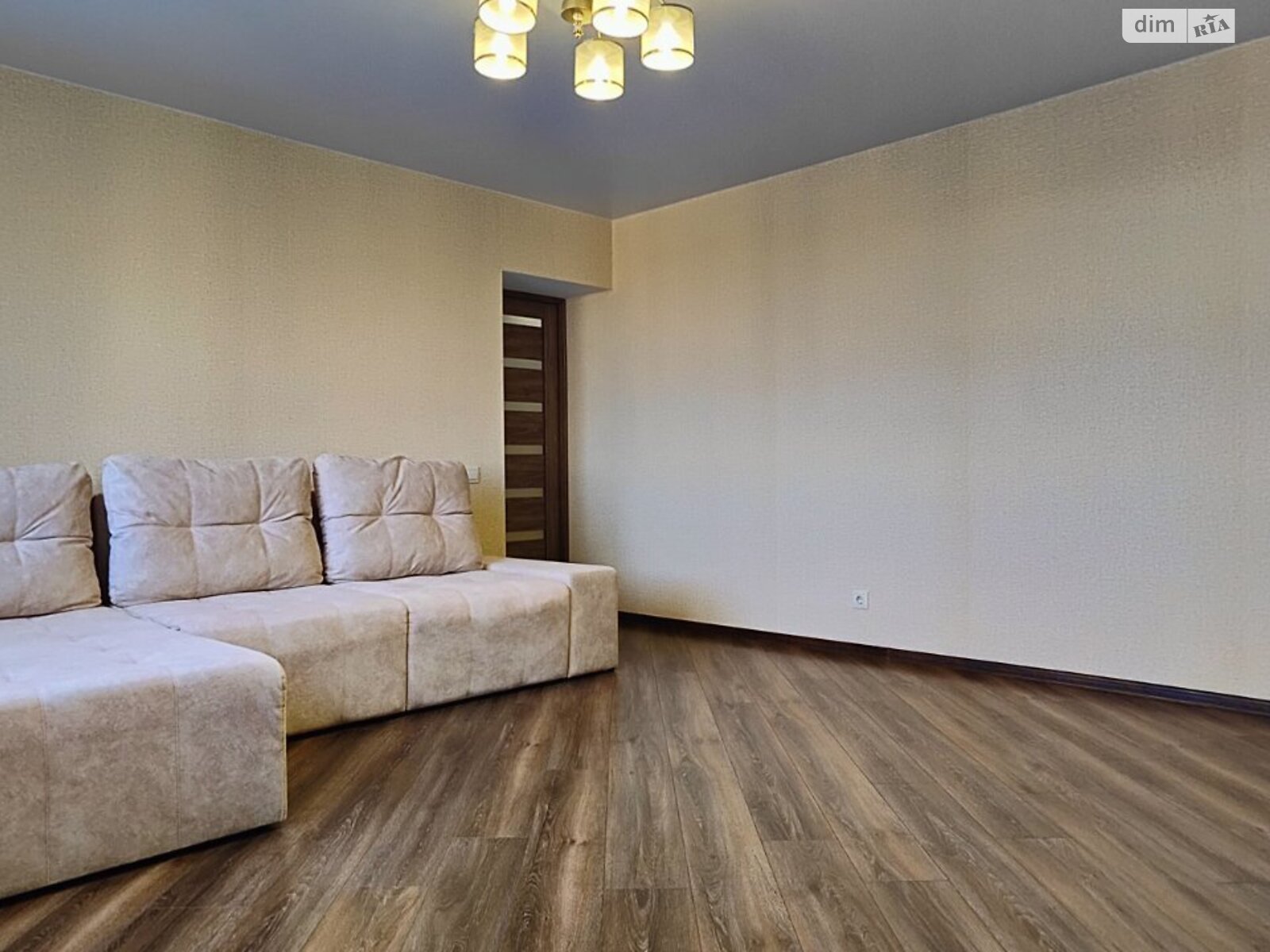 однокомнатная квартира в Черкассах, район Сосновский, на ул. Байды-Вишневецкого в аренду на долгий срок помесячно фото 1 однокомнатная квартира в Черкассах, район Сосновский, на ул. Байды-Вишневецкого в аренду на долгий срок помесячно фото 1