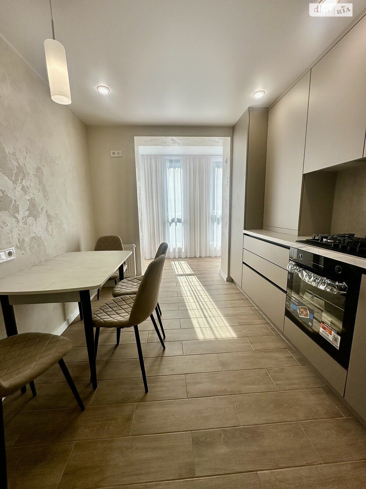 двухкомнатная квартира в Черкассах, район Сосновский, на ул. Байды-Вишневецкого 103 в аренду на долгий срок помесячно фото 1 двухкомнатная квартира в Черкассах, район Сосновский, на ул. Байды-Вишневецкого 103 в аренду на долгий срок помесячно фото 1