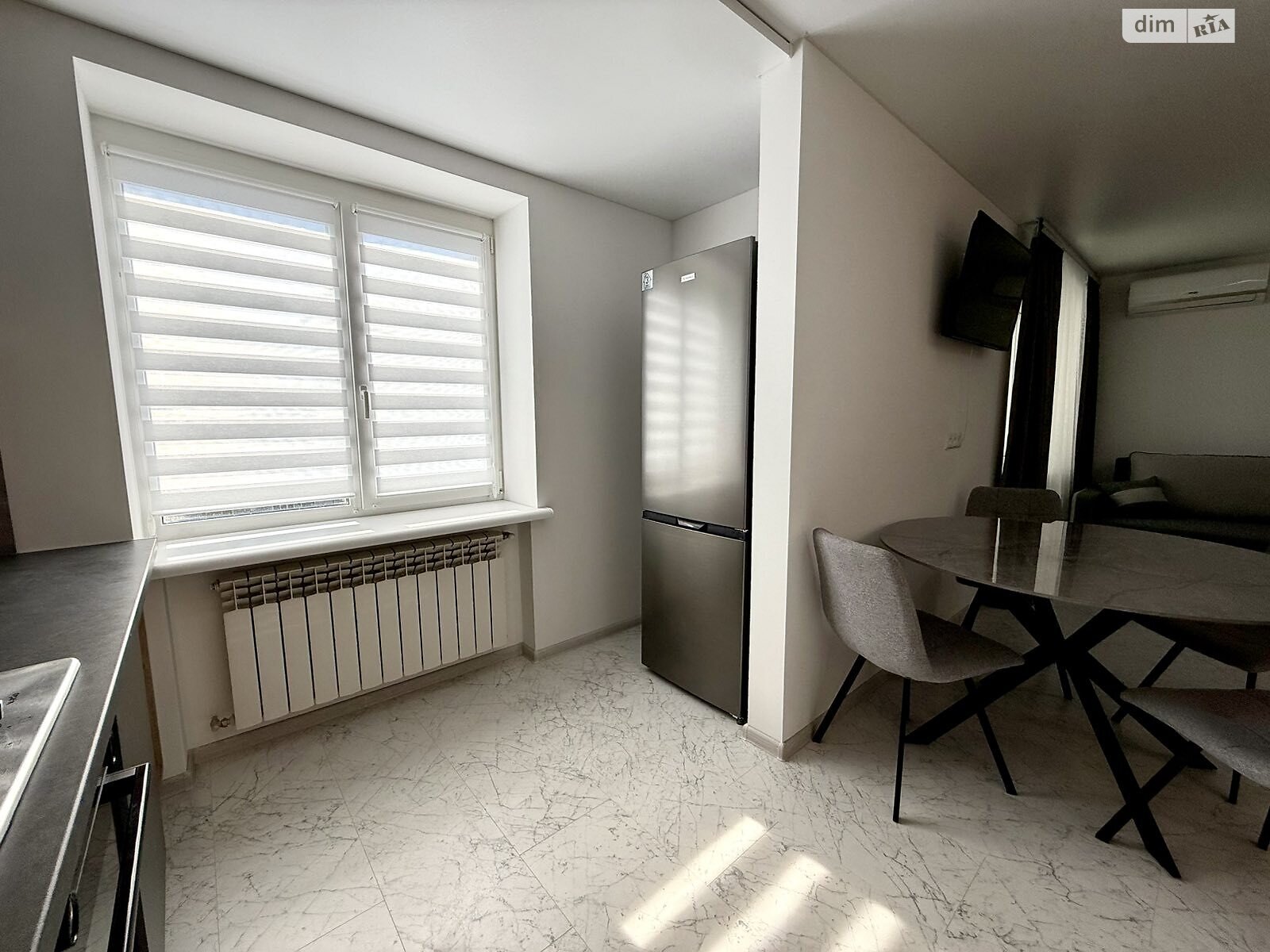 однокомнатная квартира в Черкассах, район Сосновский, на ул. Грушевского Михаила 73 в аренду на долгий срок помесячно фото 1 однокомнатная квартира в Черкассах, район Сосновский, на ул. Грушевского Михаила 73 в аренду на долгий срок помесячно фото 1