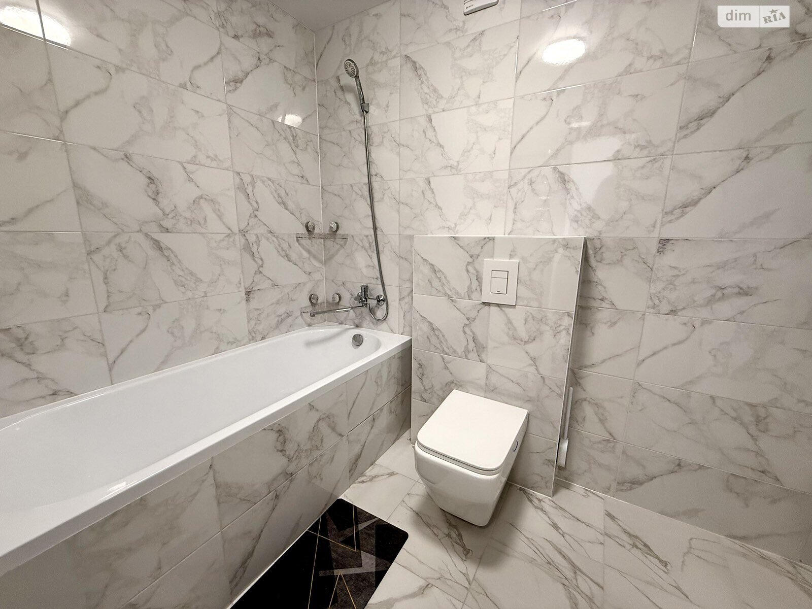 однокомнатная квартира в Черкассах, район Сосновский, на ул. Грушевского Михаила 73 в аренду на долгий срок помесячно фото 1 однокомнатная квартира в Черкассах, район Сосновский, на ул. Грушевского Михаила 73 в аренду на долгий срок помесячно фото 1