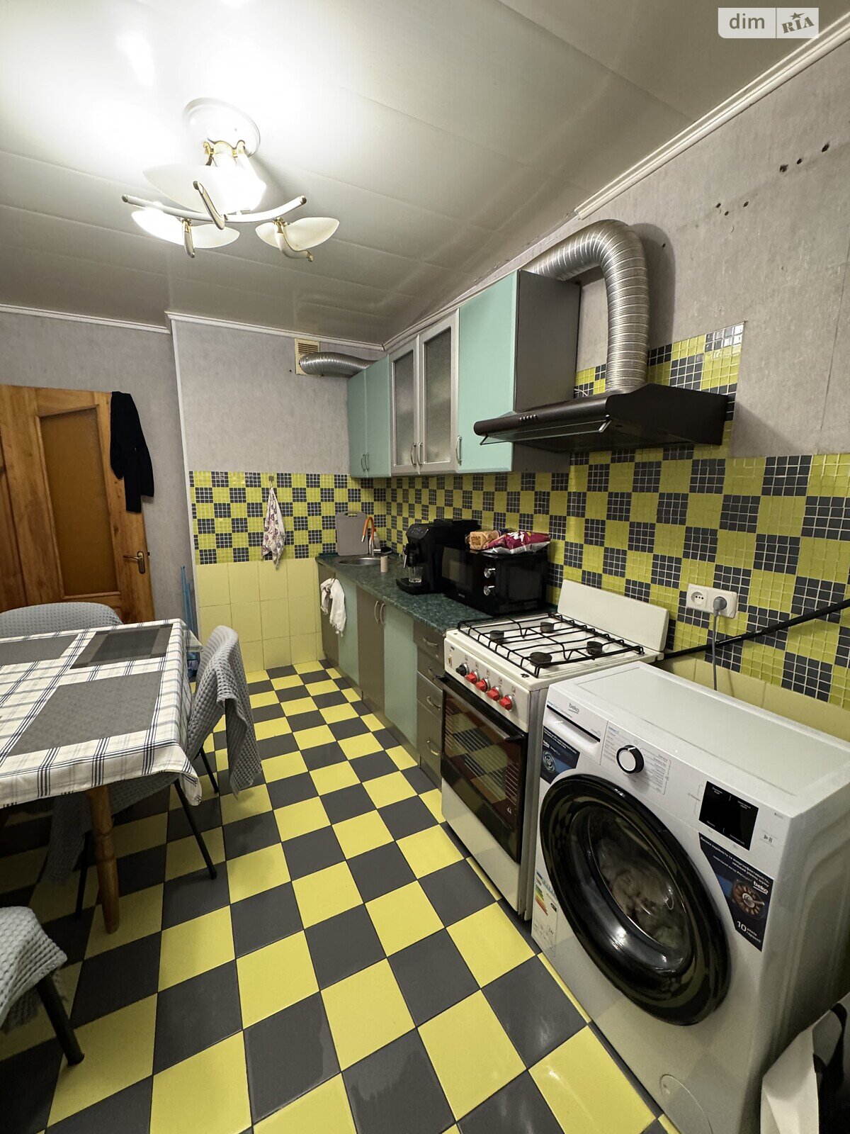 двухкомнатная квартира в Черкассах, район Сосновский, на ул. Королева Академика 32, кв. 169 в аренду на долгий срок помесячно фото 1