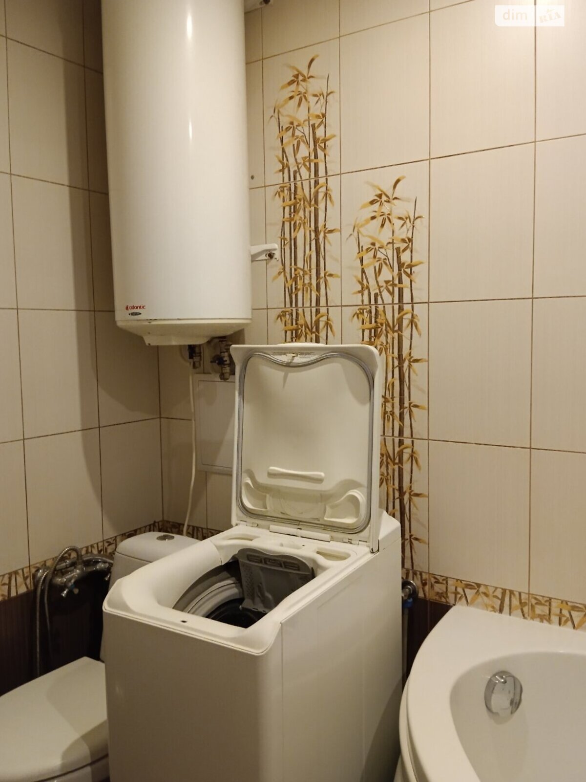 трехкомнатная квартира в Черкассах, район Сосновский, на ул. Надпольная 241 в аренду на долгий срок помесячно фото 1 трехкомнатная квартира в Черкассах, район Сосновский, на ул. Надпольная 241 в аренду на долгий срок помесячно фото 1