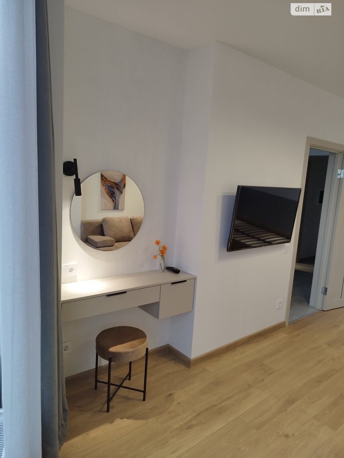 однокомнатная квартира в Черкассах, район Сосновский, на ул. Праведницы Шулежко 33 в аренду на долгий срок помесячно фото 1 однокомнатная квартира в Черкассах, район Сосновский, на ул. Праведницы Шулежко 33 в аренду на долгий срок помесячно фото 1