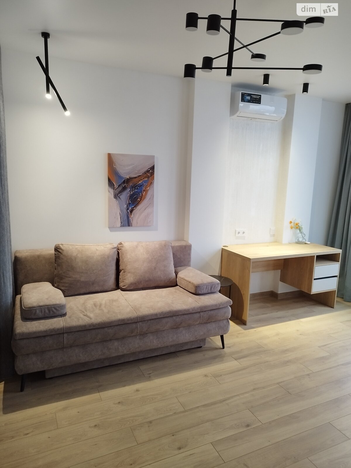 однокомнатная квартира в Черкассах, район Сосновский, на ул. Праведницы Шулежко 33 в аренду на долгий срок помесячно фото 1 однокомнатная квартира в Черкассах, район Сосновский, на ул. Праведницы Шулежко 33 в аренду на долгий срок помесячно фото 1