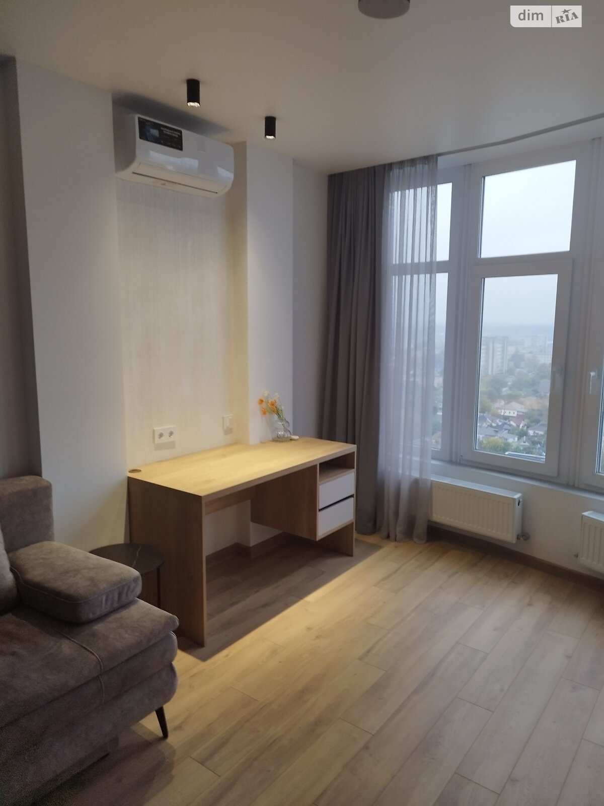 однокомнатная квартира в Черкассах, район Сосновский, на ул. Праведницы Шулежко 33 в аренду на долгий срок помесячно фото 1 однокомнатная квартира в Черкассах, район Сосновский, на ул. Праведницы Шулежко 33 в аренду на долгий срок помесячно фото 1