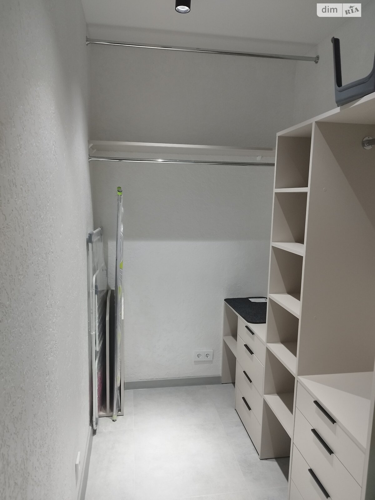 однокімнатна квартира в Черкасах, район Соснівський, на вул. Праведниці Шулежко в довготривалу оренду помісячно фото 1 однокімнатна квартира в Черкасах, район Соснівський, на вул. Праведниці Шулежко в довготривалу оренду помісячно фото 1