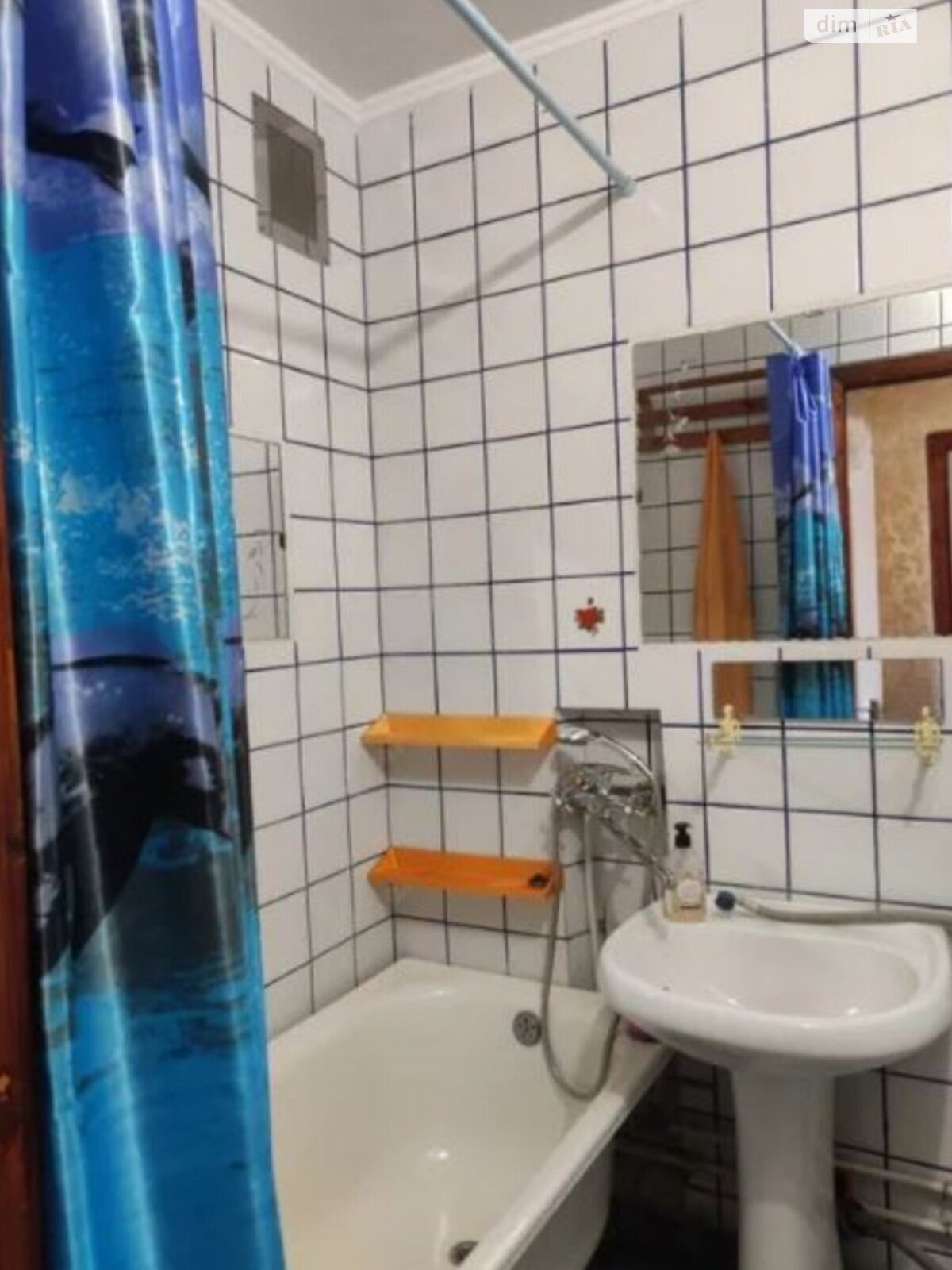 однокомнатная квартира в Черкассах, район Сосновский, на ул. Сумгаитская 30 в аренду на долгий срок помесячно фото 1