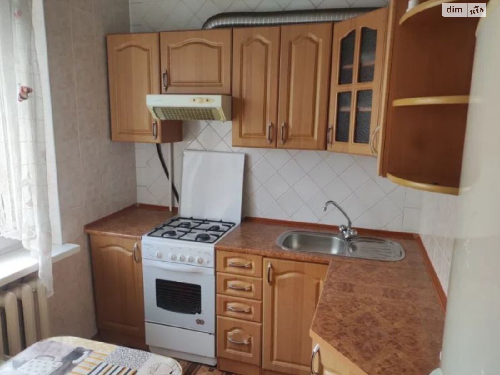 однокомнатная квартира в Черкассах, район Сосновский, на ул. Сумгаитская 30 в аренду на долгий срок помесячно фото 1