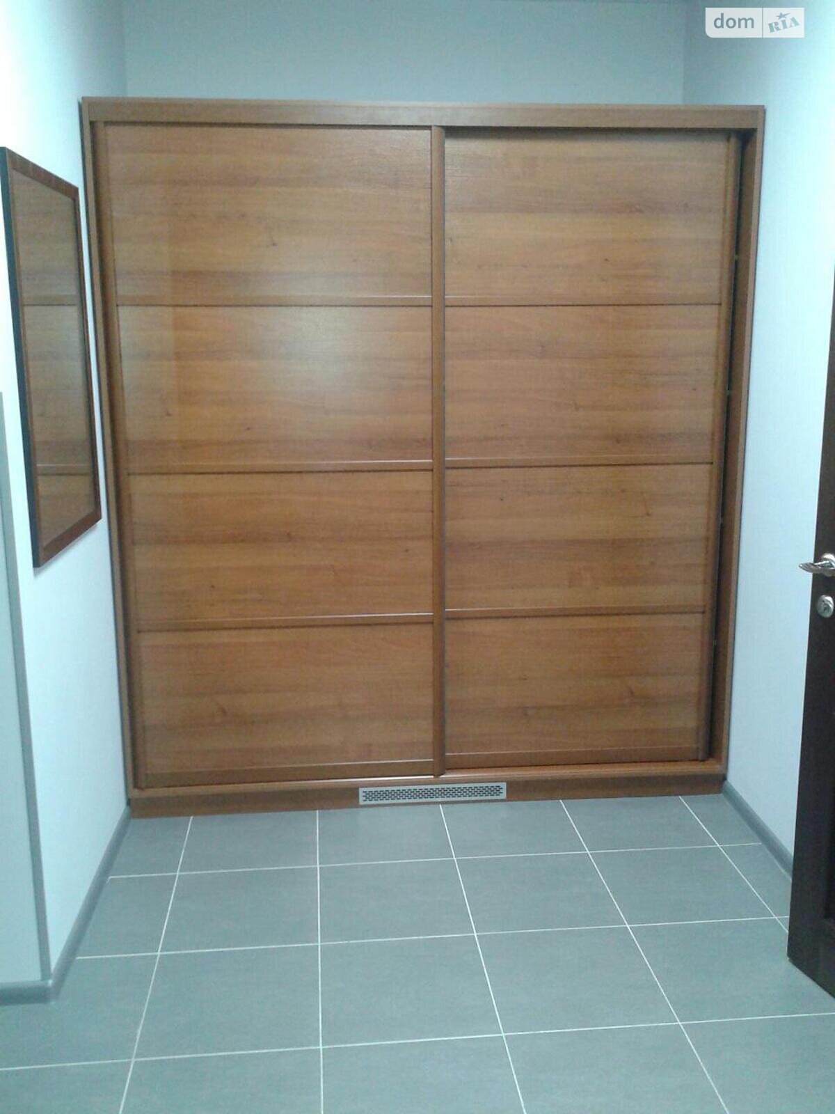 двокімнатна квартира в Черкасах, район Центр, на вул. Хрещатик в довготривалу оренду помісячно фото 1 двокімнатна квартира в Черкасах, район Центр, на вул. Хрещатик в довготривалу оренду помісячно фото 1