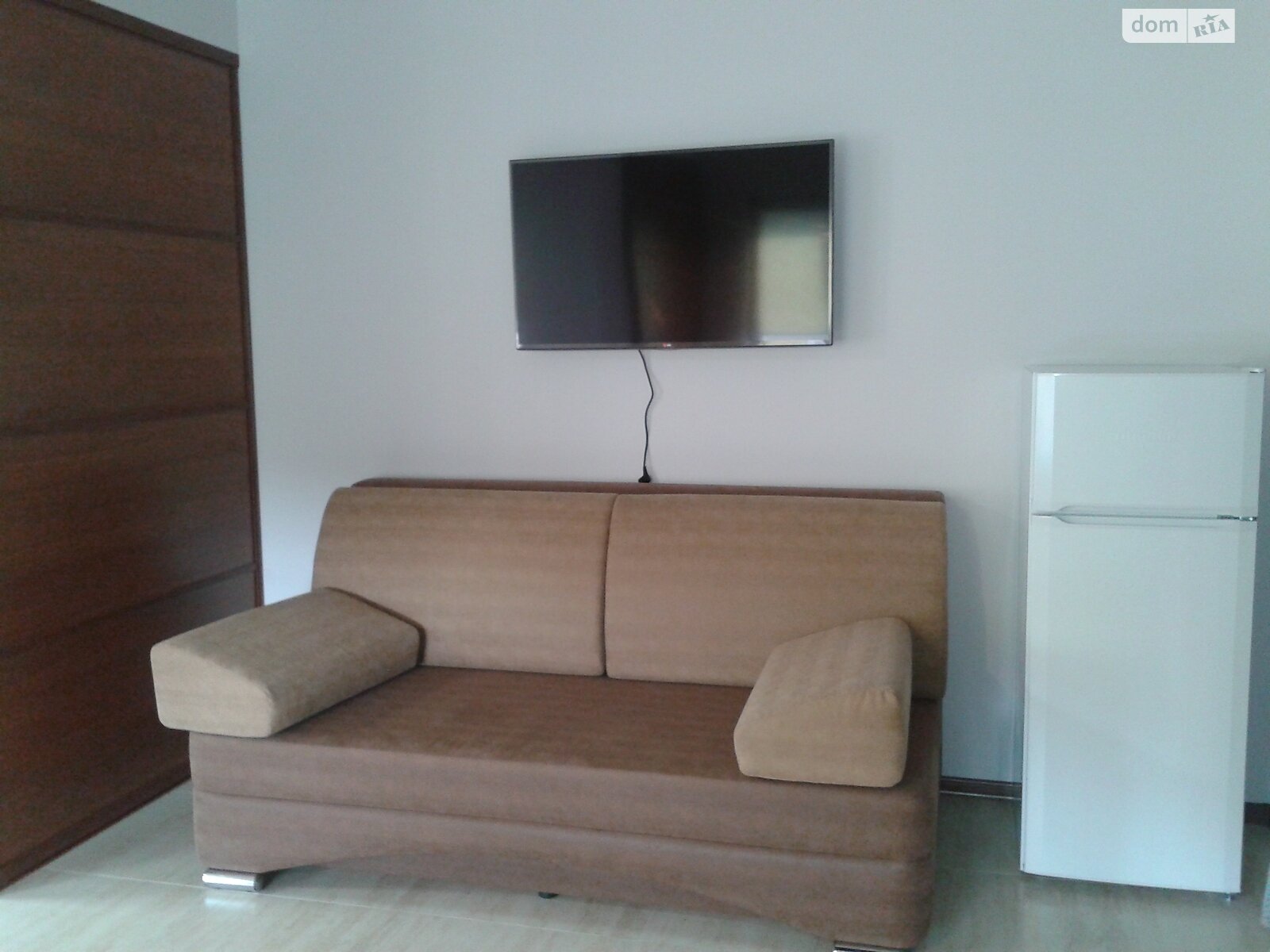 двокімнатна квартира в Черкасах, район Центр, на вул. Хрещатик в довготривалу оренду помісячно фото 1 двокімнатна квартира в Черкасах, район Центр, на вул. Хрещатик в довготривалу оренду помісячно фото 1