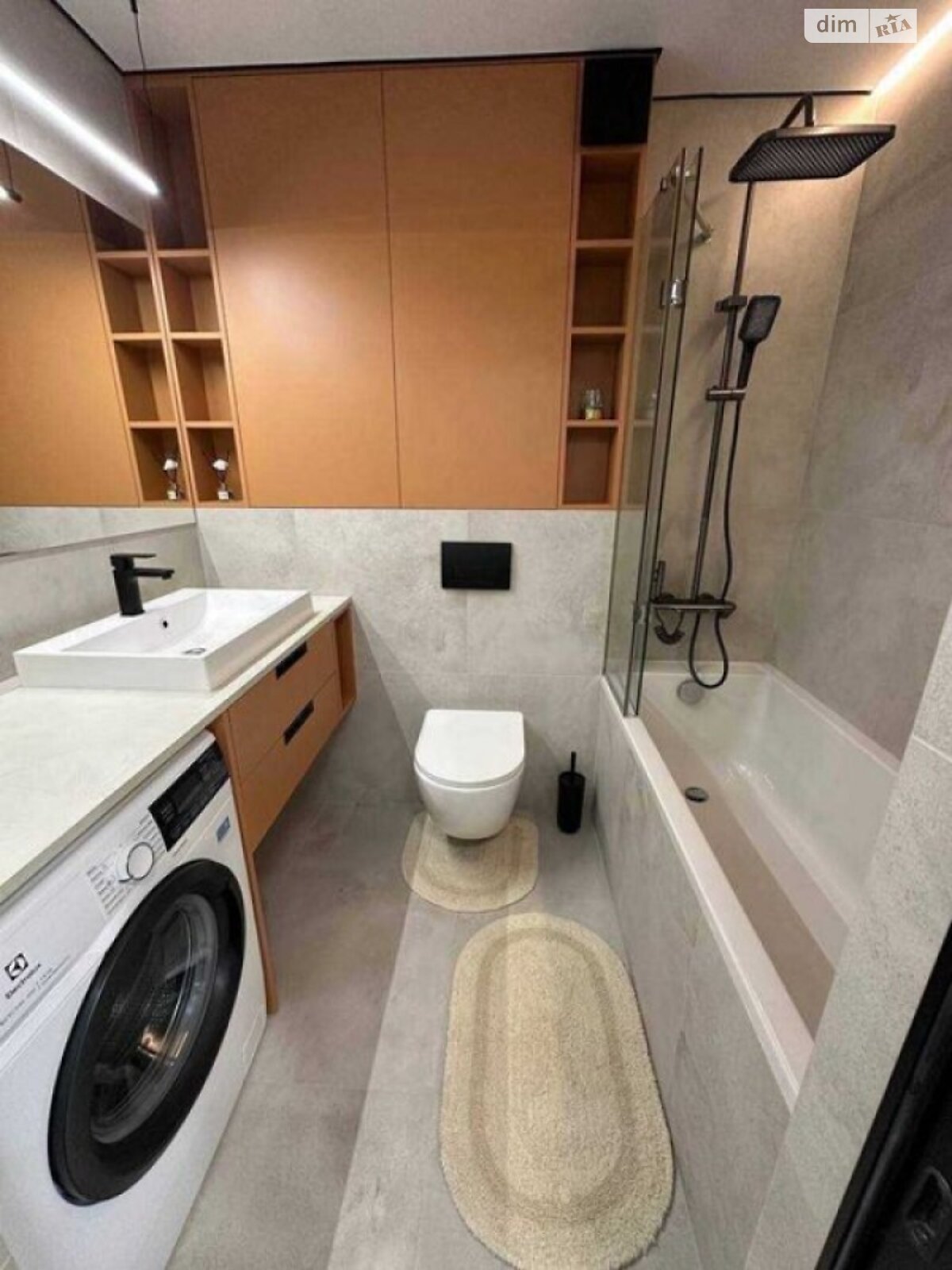 однокімнатна квартира в Черкасах, район Центр, на вул. Надпільна в довготривалу оренду помісячно фото 1