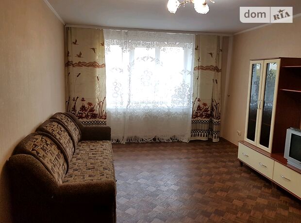 однокомнатная квартира в Черкассах, район Центр, на бул. Шевченко в аренду на долгий срок помесячно фото 1 однокомнатная квартира в Черкассах, район Центр, на бул. Шевченко в аренду на долгий срок помесячно фото 1