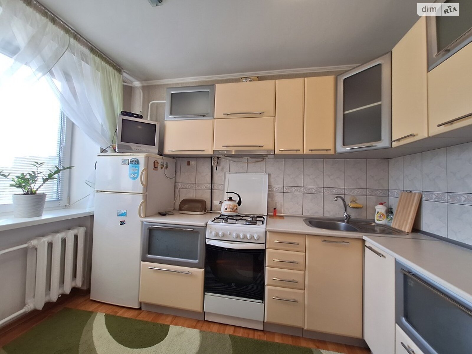 однокомнатная квартира с ремонтом в Черкассах, район Центр, на бул. Шевченко 320 в аренду на долгий срок помесячно фото 1