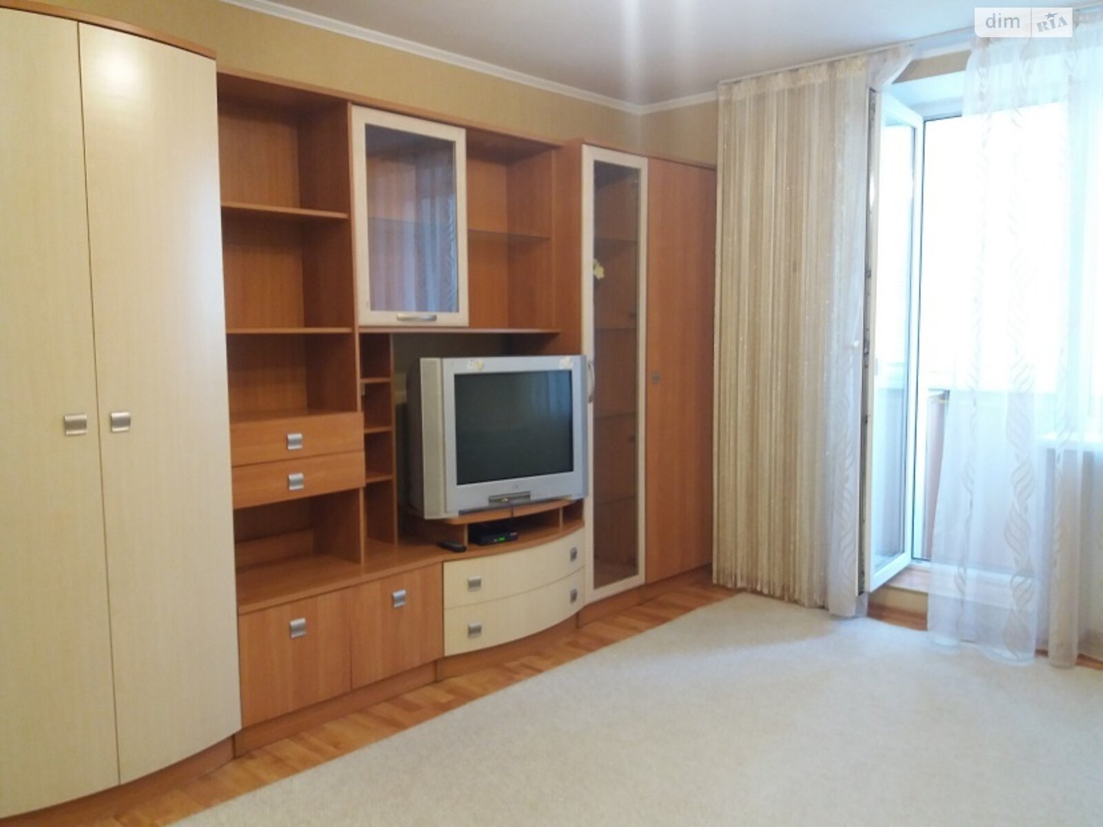 однокомнатная квартира с ремонтом в Черкассах, район Центр, на бул. Шевченко 320 в аренду на долгий срок помесячно фото 1